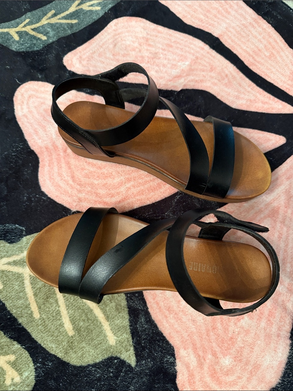 Coushionaire Women’s Black Strappy Sandals with Tan Footbed